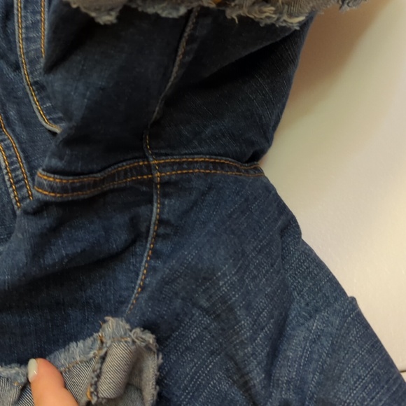 High rise button fly Torrid shorts - Picture 3 of 3